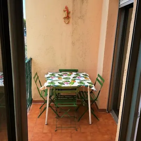 Studio + Mezzanine St Aygulf Appartement Saint Aygulf